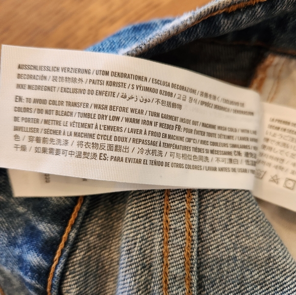 Abercrombie & Fitch The Mom High Rise Distressed Jeans 16/33 S - Picture 6 of 6